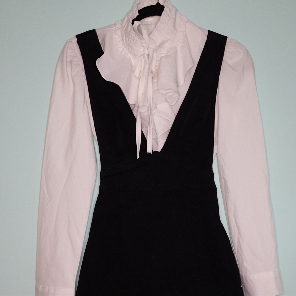 White Ribbon Ruffle Shirt